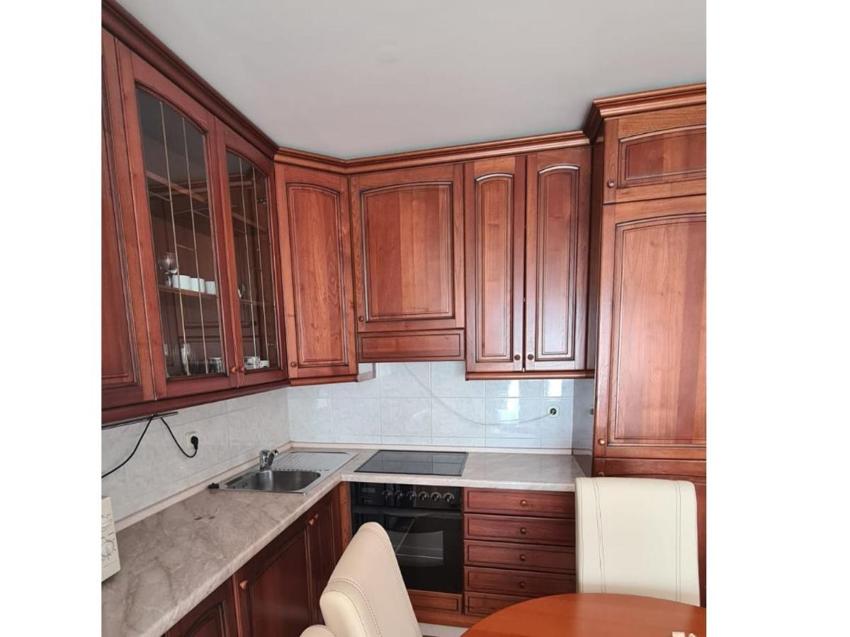 Apartman Ljubav Макарска Экстерьер фото